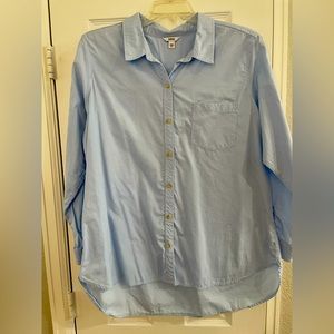 Lightweight, Hilow denim shirt with breast pocket